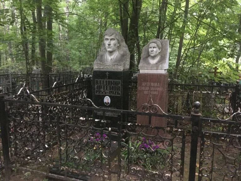 Образцовское кладбище