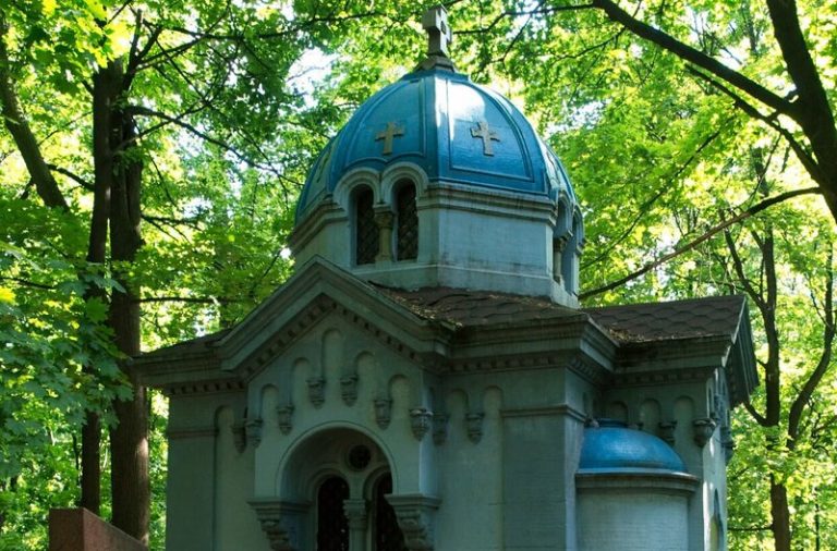 Введенское кладбище